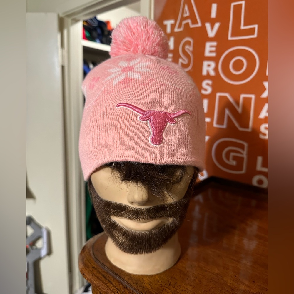 Vintage NCAA Texas Longhorns “breast cancer awareness” beanie hat 90s